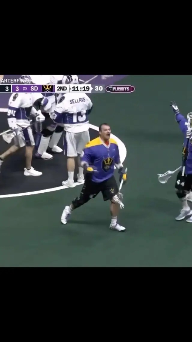 @staatseighttree loses his helmet but still finishes with the backhand! 🤯 oh my… #sctop10 ☎️ 

@sealslax