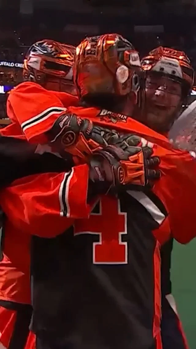 The @nllbandits' third straight Finals victory was LEGENDARY! 👏

Watch the Banner Raising Ceremony tonight at 7:15 PM ET on ESPN+