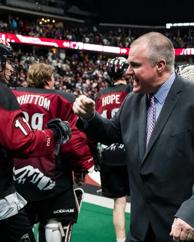 A little louder for the leaders behind the bench.🗣️

Happy #NationalCoachesDay!